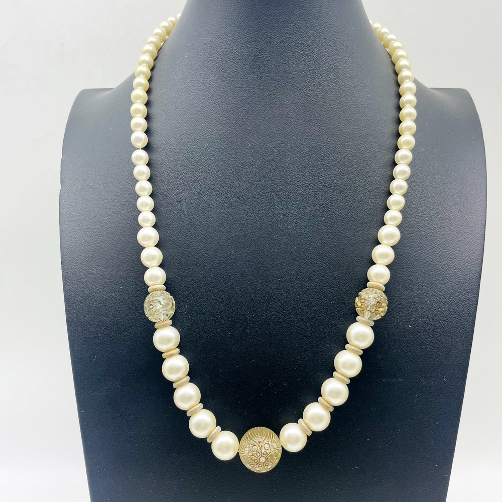 Vintage Faux Pearl Necklace Cream Graduated Beads Filigree Stations Classic